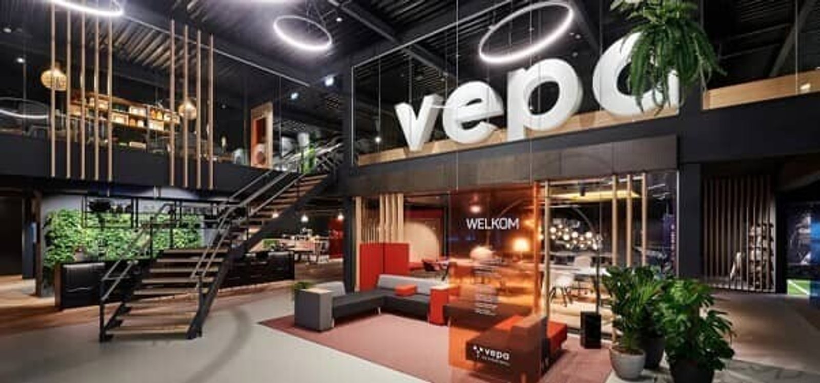 Circulair netwerken: kijk bij VEPA in Emmen hoe meubels een tweede leven krijgen